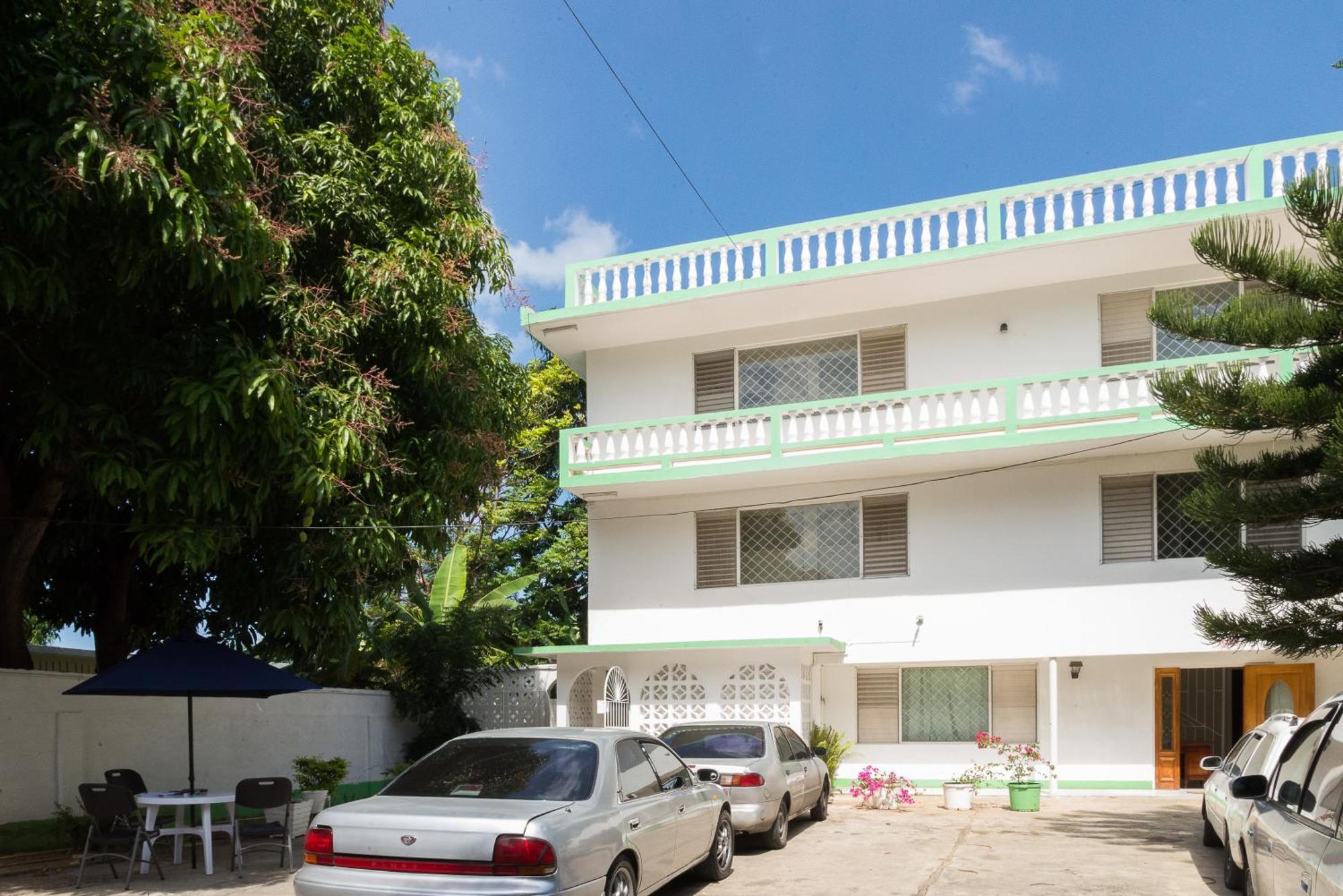 Villa Donna Inn Teluk Montego Bagian luar foto